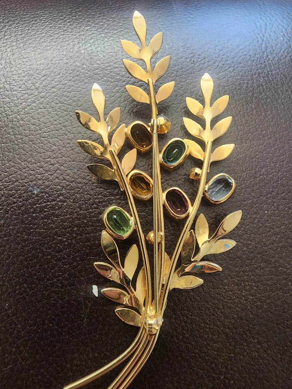 Van Dell gold tone
